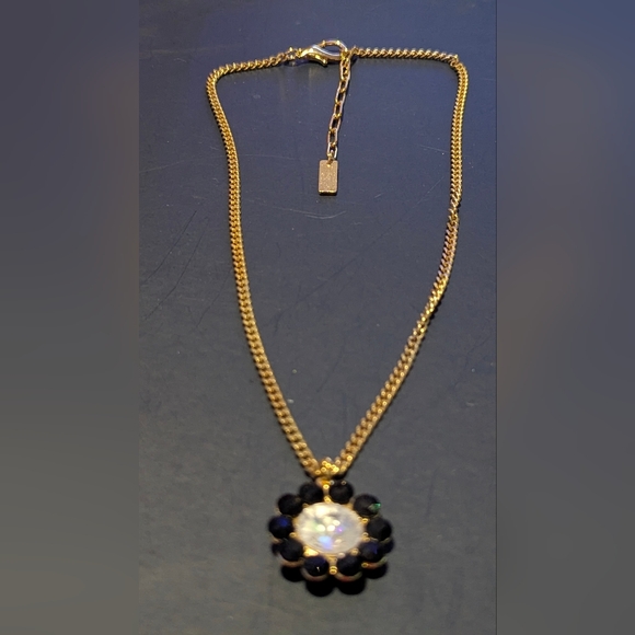 Gold and Black Floral Pendant Necklace - Picture 4 of 6